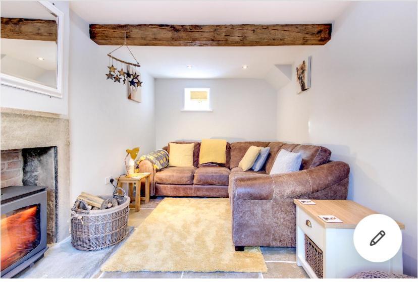 Rustic Retreats Jacks Cottage With Hot Tub & Alpaca Walking Experiences Matlock  Kültér fotó