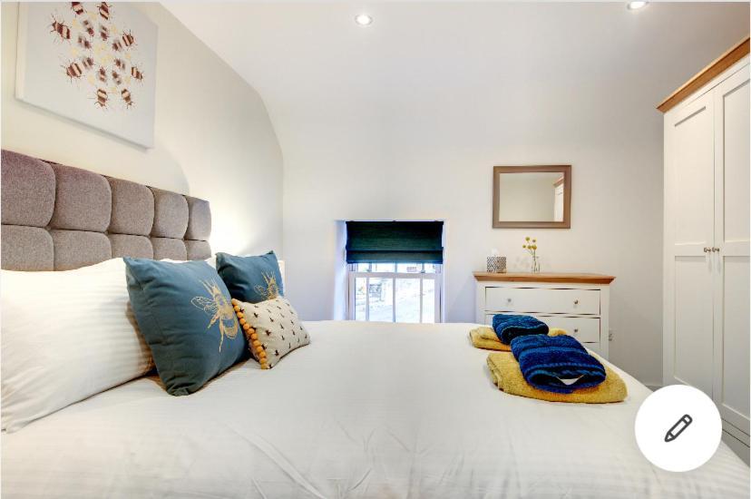 Rustic Retreats Jacks Cottage With Hot Tub & Alpaca Walking Experiences Matlock  Kültér fotó